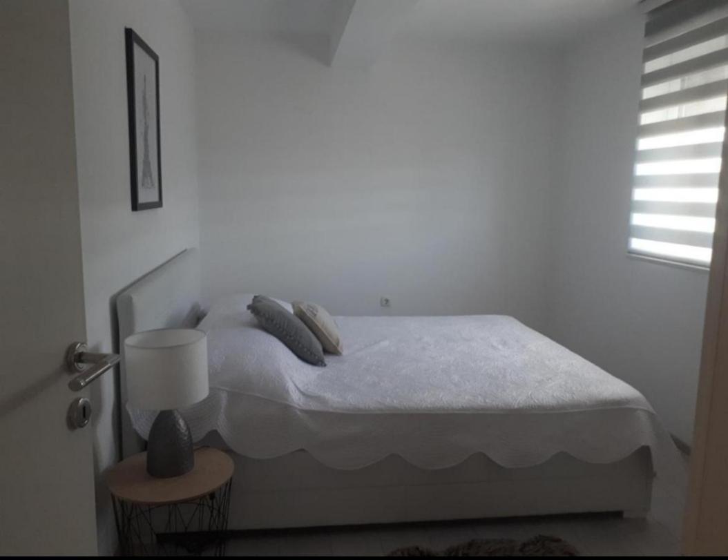 Apartmani Nikola Trogir Eksteriør billede
